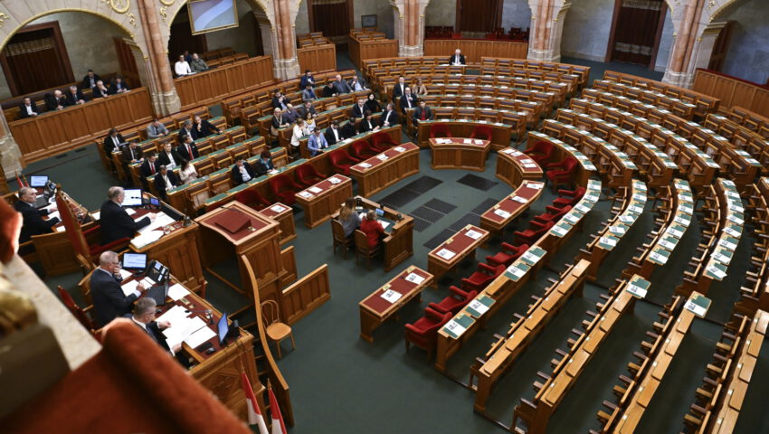Węgierski parlament chciał zagłosować nad członkostwem Szwecji w NATO. Głosowanie zbojkotowała partia Orbana