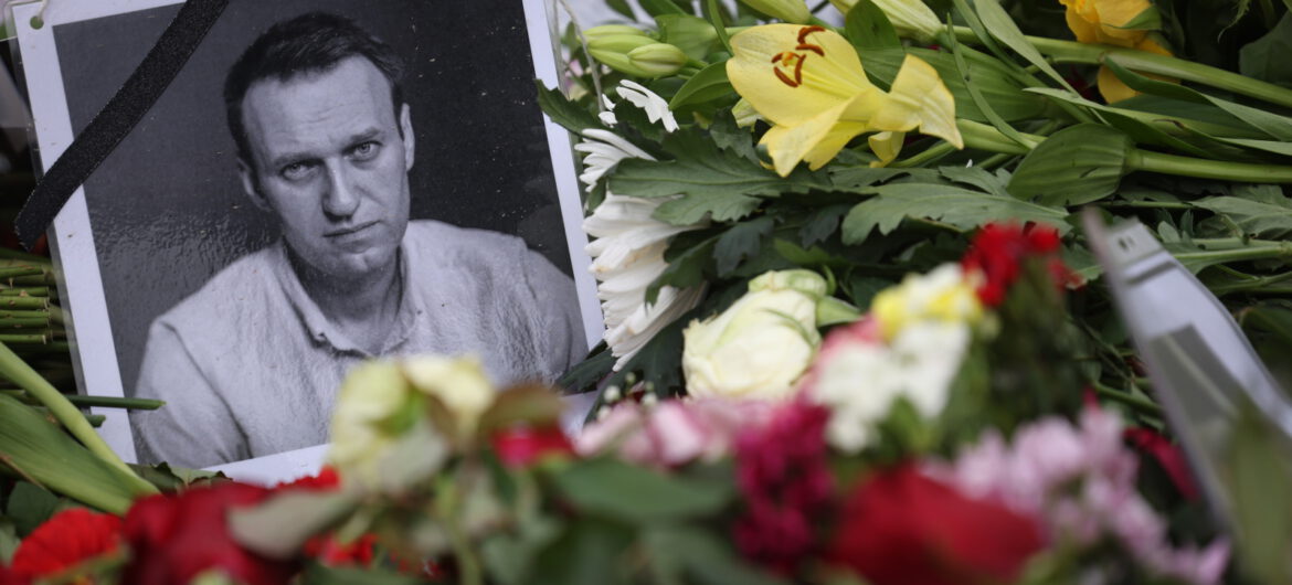 Gdzie jest ciało Nawalnego? Matka i adwokaci opozycjonisty nie mogli wejść do kostnicy