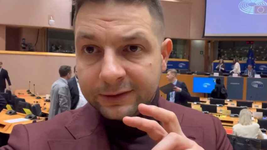 Maski opadły. Pakt migracyjny przyjęty. PO, PSL, Polska 2050 i Lewica głosowały ZA