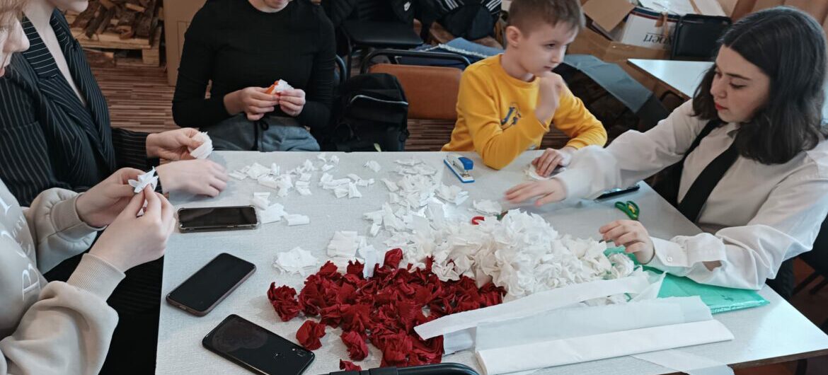 Dworczyk przyznał miliony założonej przez siebie fundacji? Polityk odpowiada na zarzuty