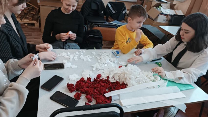 Dworczyk przyznał miliony założonej przez siebie fundacji? Polityk odpowiada na zarzuty
