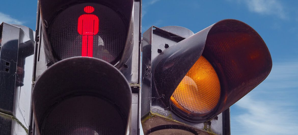 Pirat drogowy zabił matkę i córkę. Sąd wypuścił go na wolność