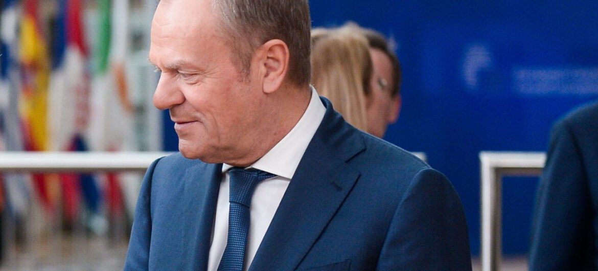 Tusk daje na telewizję więcej niż PiS. Miliardy złotych płyną do przejętych siłą mediów publicznych