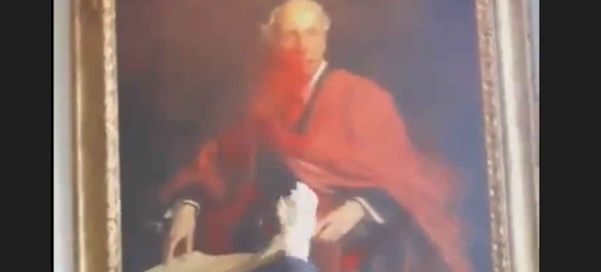 Aktywiści zniszczyli zabytkowy portret