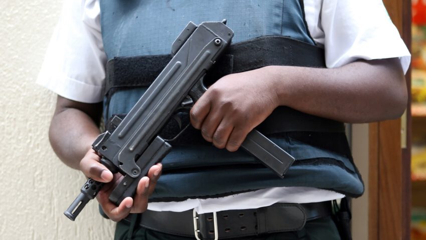 Francja maksymalnie zwiększyła poziom zagrożenia terrorystycznego