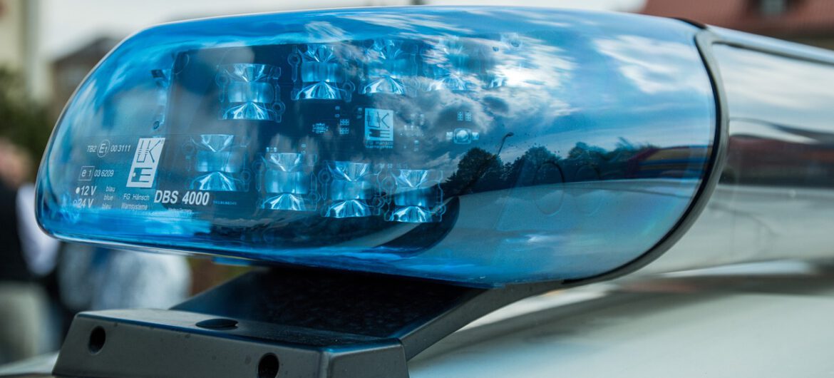 Policjantkę zwolniono z pracy, bo miała romans z sześcioma kolegami. Teraz dostanie za to odszkodowanie