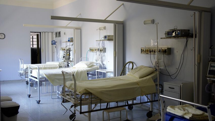 Nastolatka zmarła w szpitalu; dzień wcześniej szukała tam pomocy na nocnym dyżurze