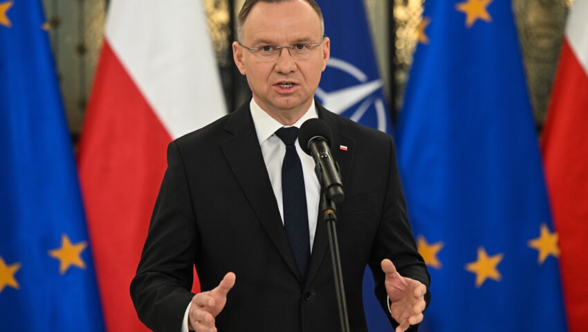Gdzie w Polsce będzie rozlokowana broń nuklearna? Prezydent zaprosił premiera na spotkanie
