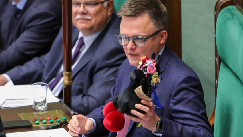 Sejm na kursie kolizyjnym z nauką. Przegłosowano ustawę uznającą język śląski za język regionalny