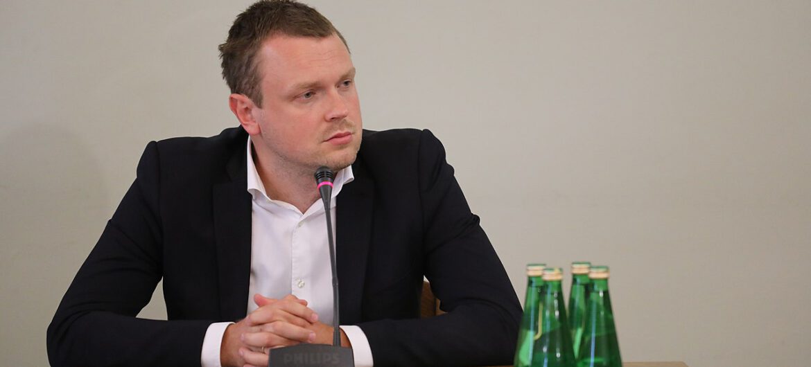 Syn Donalda Tuska ma nową posadę. Będzie pracował w Urzędzie Marszałkowskim
