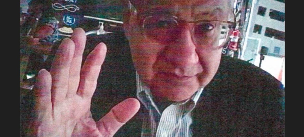 Były ambasador USA przyznał się do bycia szpiegiem
