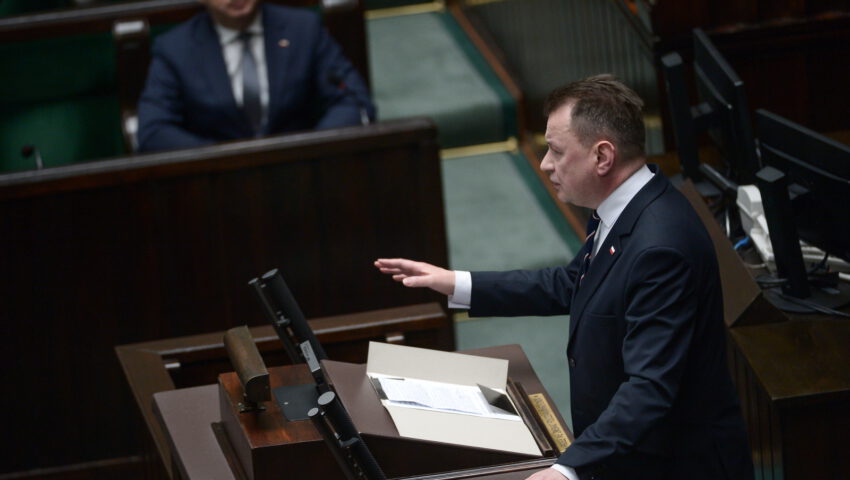 Mariusz Błaszczak: Kierwiński zhańbił mundur polskiego policjanta