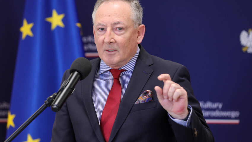 Sądny dzień dla polskiej kultury. Czystka Sienkiewicza w kluczowych instytucjach