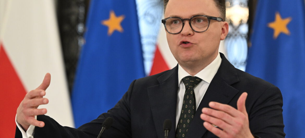 Hołownia po głośnej imprezie w hotelu sejmowym: trzeba znaleźć sposób, jak sprawdzać, czy posłowie “nadają się do użytku”