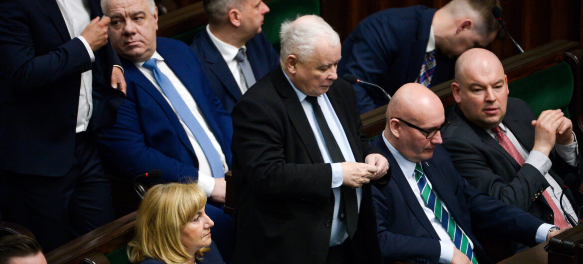 Jarosław Kaczyński: projektowane zmiany w traktatach UE oznaczają, że Polska traci suwerenność