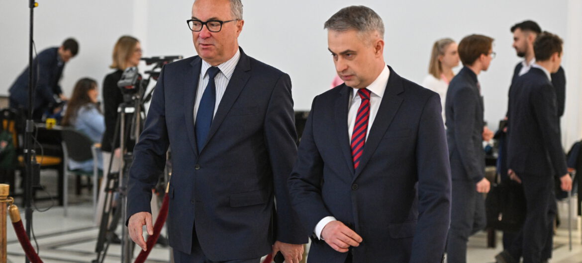 Policja zajęła samochód ministra. Polityk został oszukany