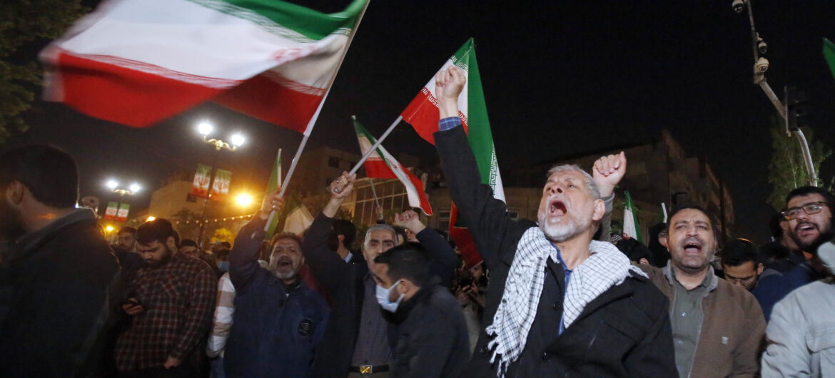 Czy Izrael zaatakuje teraz Iran? Ujawniono radę prezydenta Bidena