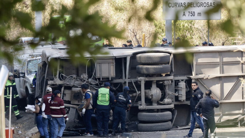 Tragiczny wypadek autobusu. Zginęło 18 osób