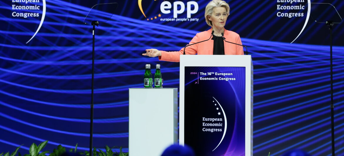 Żenujące sceny podczas wizyty von der Leyen w Polsce. Tak potrafią tylko oni…