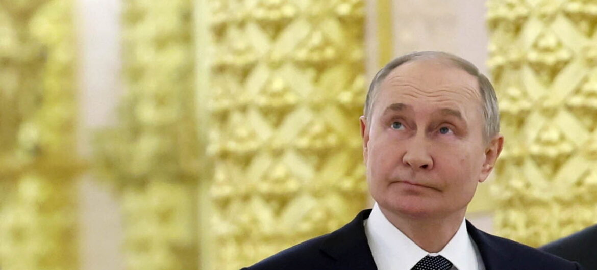 Schroeder i Putin wśród laureatów “fałszywych nagród”