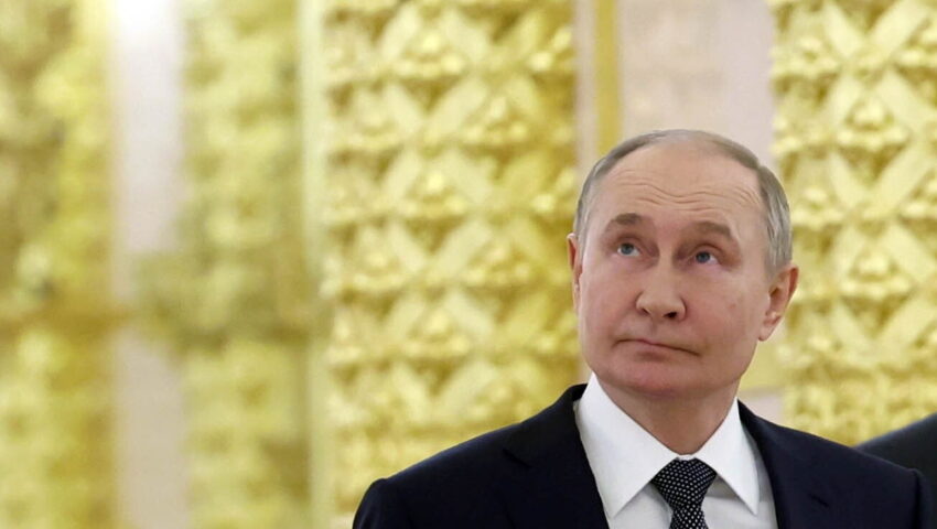 Schroeder i Putin wśród laureatów “fałszywych nagród”