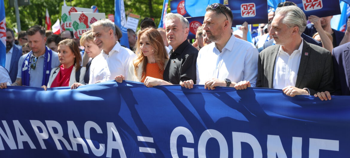 Ministrowie Tuska na marszu pierwszomajowym