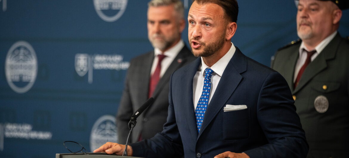 Zamachowiec, który zaatakował premiera Słowacji, nie był “samotnym wilkiem”? Ministrowie zabrali głos