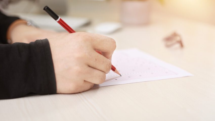 Matury za pasem. Te przedmioty biją rekordy popularności