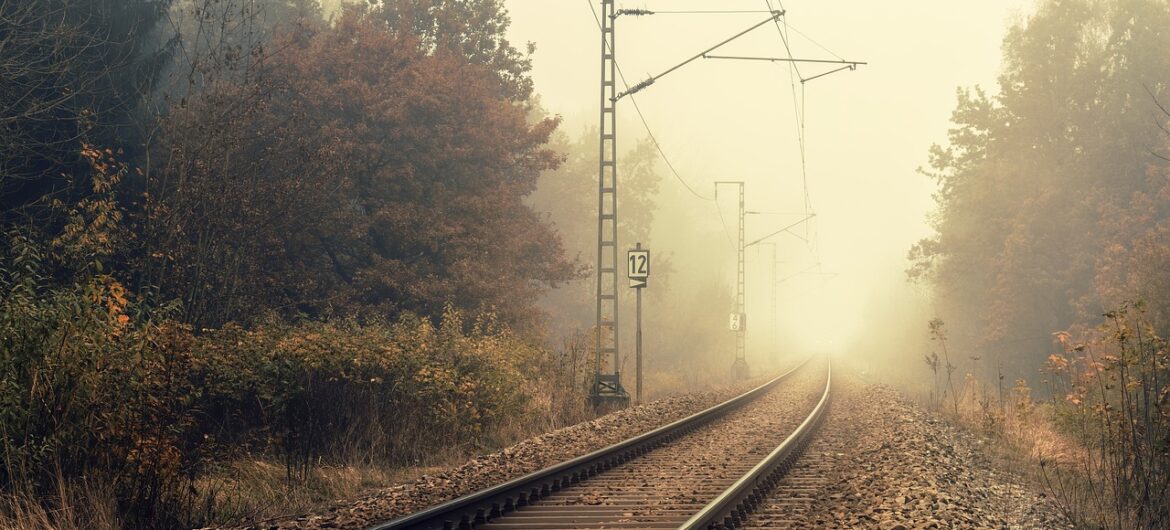 To mogło skończyć się katastrofą. Ktoś położył pocisk na torach kolejowych