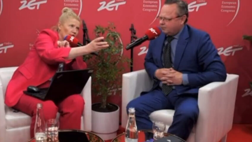 Minister w rządzie Tuska i zastępca Sikorskiego chciał spotkać się z kumplem Putina. Kuriozalne tłumaczenie
