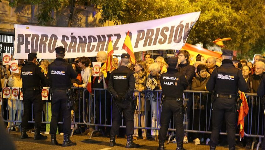 Liderzy katalońskich separatystów zostaną ułaskawieni? Zaskakująca decyzja prokuratury