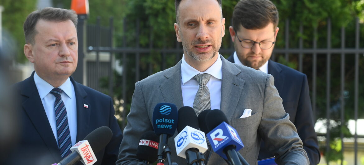 Janusz Kowalski odchodzi z partii. Wyjawił, czym teraz będzie się zajmował
