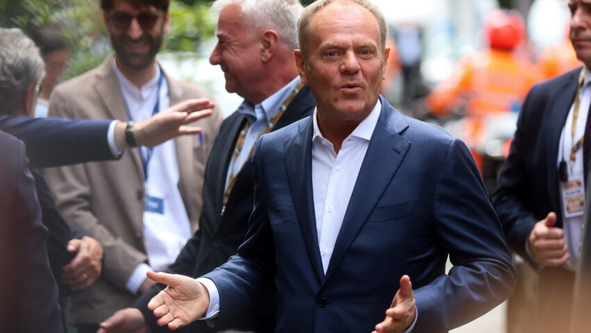 Donald Tusk pochwalił się rozmową z kanclerzem Scholzem. Niemcy: Do żadnej rozmowy nie doszło