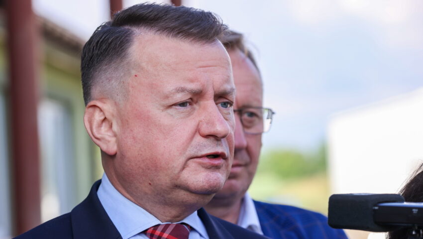 Błaszczak o sprawie zatrzymanych żołnierzy: Tusk powinien podać się do dymisji