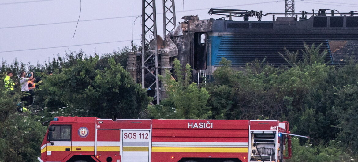 Tragiczny wypadek pociągu na Słowacji. Rośnie liczba ofiar śmiertelnych