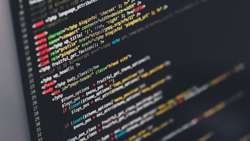 Potężna awaria systemów teleinformatycznych na całym świecie. Nie działają banki, linie lotnicze i media