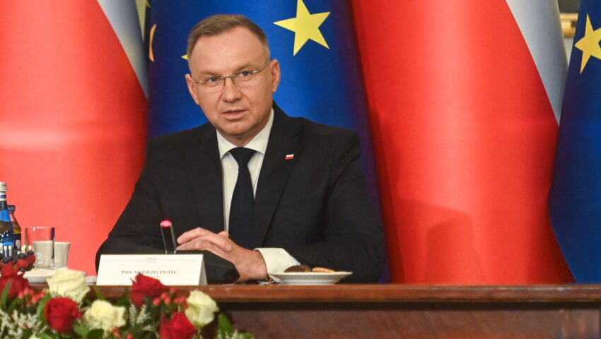 Prezydent Duda ostro o blokowaniu budowy CPK: to “zdrada stanu”