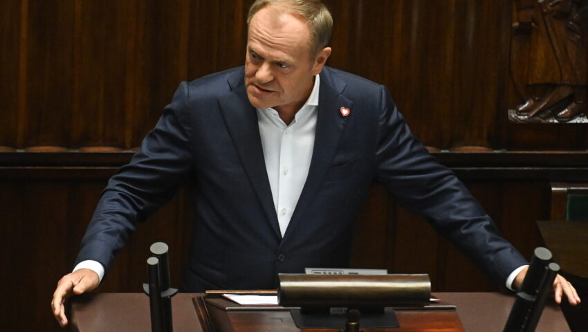 “Gigantyczne zaskoczenie”. Zawieszony przez Tuska poseł przerywa milczenie