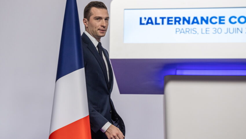 Klęska Macrona. Prawica wygrała wybory we Francji