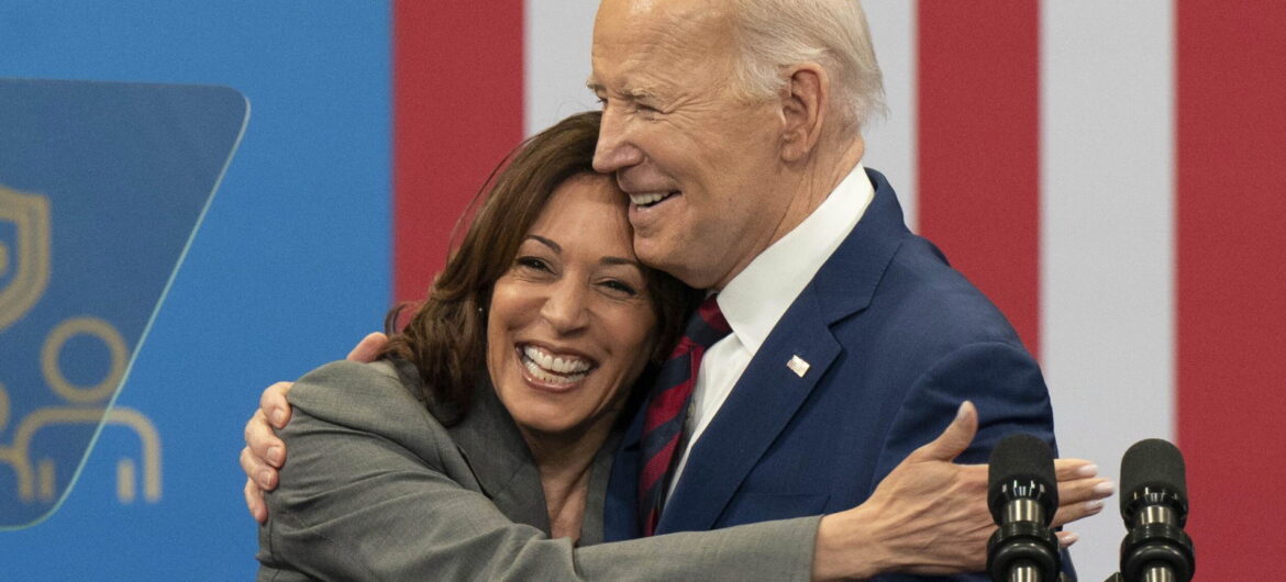 Ma największe szanse, by zmierzyć się z Trumpem. Kim jest Kamala Harris?