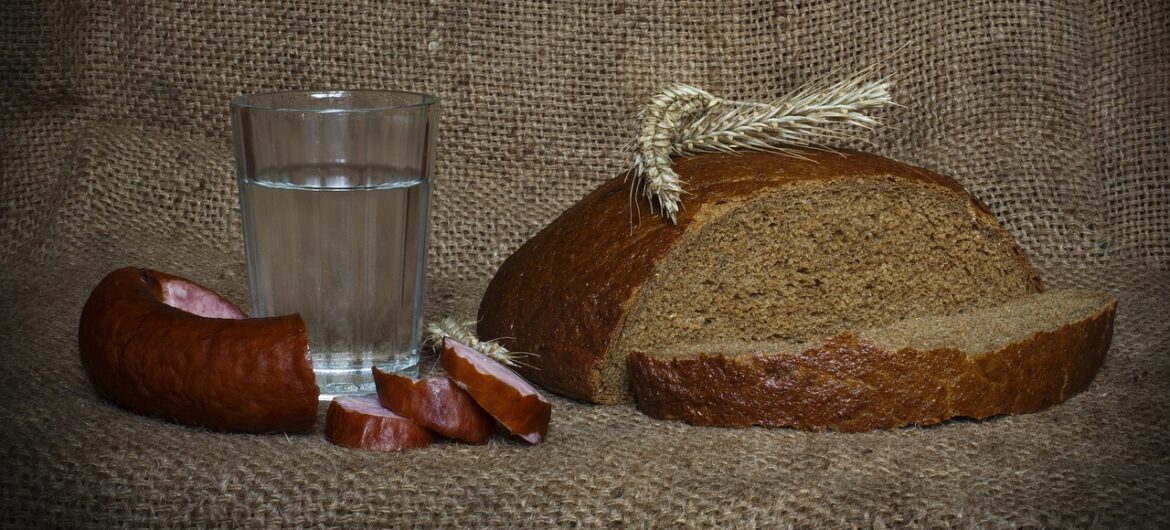 Sejm zalegalizował produkcję bimbru w gospodarstwach agroturystycznych