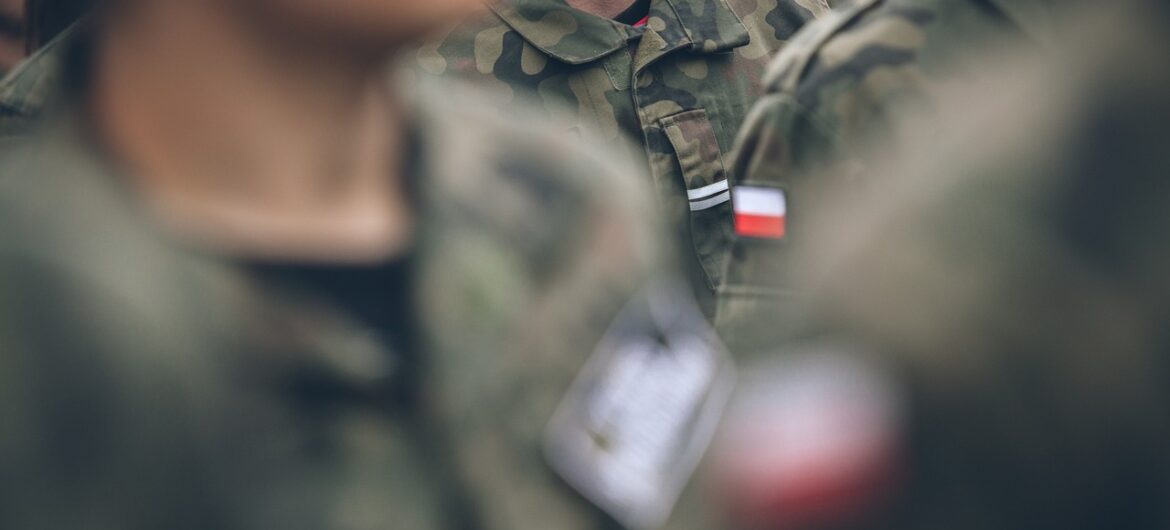 Polscy żołnierze jadą z pomocą na Litwę