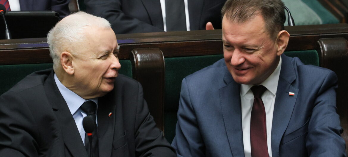 “Nie jestem specjalnie zmartwiony”. Jarosław Kaczyński skomentował uchylenie mu immunitetu