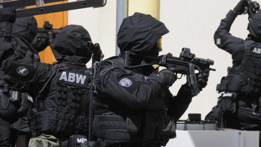 Trzech nastolatków chciało wysadzić szkołę. Zatrzymała ich ABW